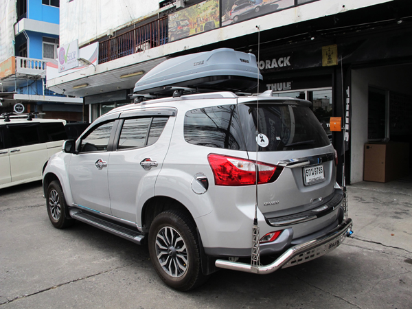 a14-isuzu-mu-x-thule-roofbox-d2autorack-