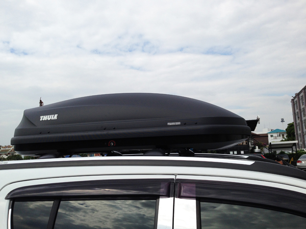 a20-chevrolet-trailblazer-thule-roofbox-