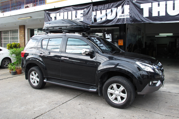 a25-isuzu-mu-x-thule-roofbox-d2autorack-