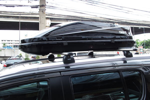 a34-isuzu-mu-x-thule-roofbox-d2autorack-