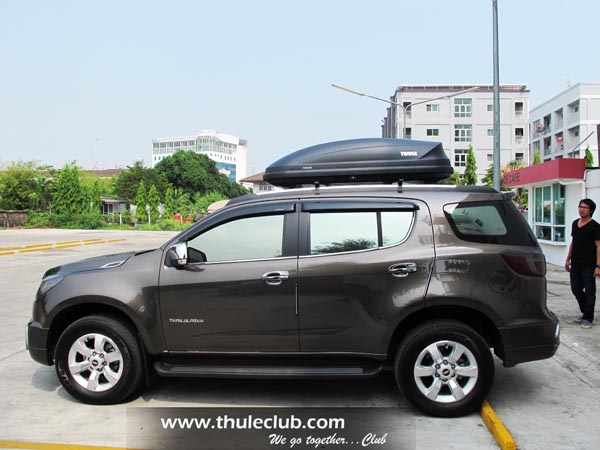 a52-chevrolet-trailblazer-thule-roofbox-