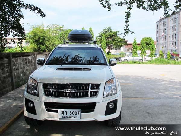 a52-isuzu-mu-7-thule-roofbox-d2autorack-