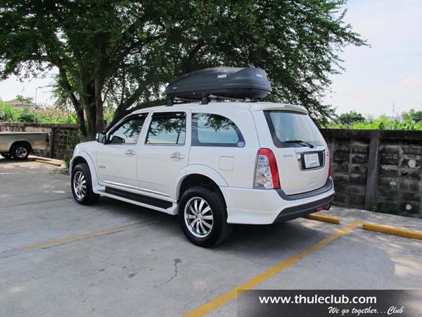 a55-isuzu-mu-7-thule-roofbox-d2autorack-