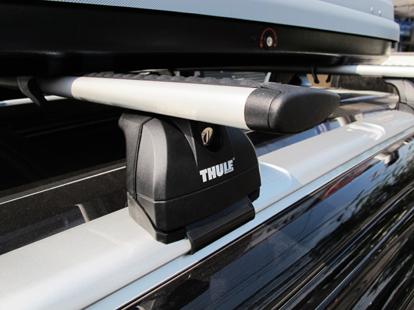 c10-ford-everest-thule-roofbox-d2autorac