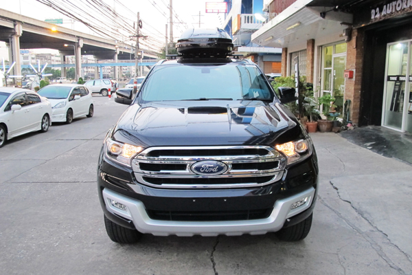 d3-ford-everest-thule-roofbox-d2autorack