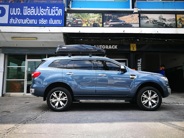 e2-ford-everest-thule-roofbox-d2autorack