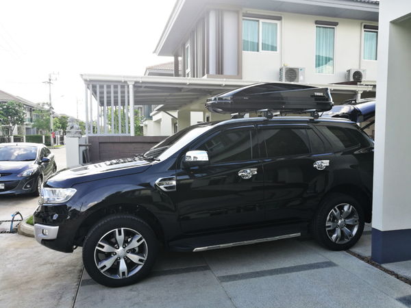 f2-ford-everest-thule-roofbox-d2autorack