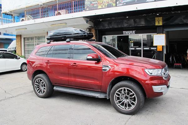 g6-ford-everest-thule-roofbox-d2autorack